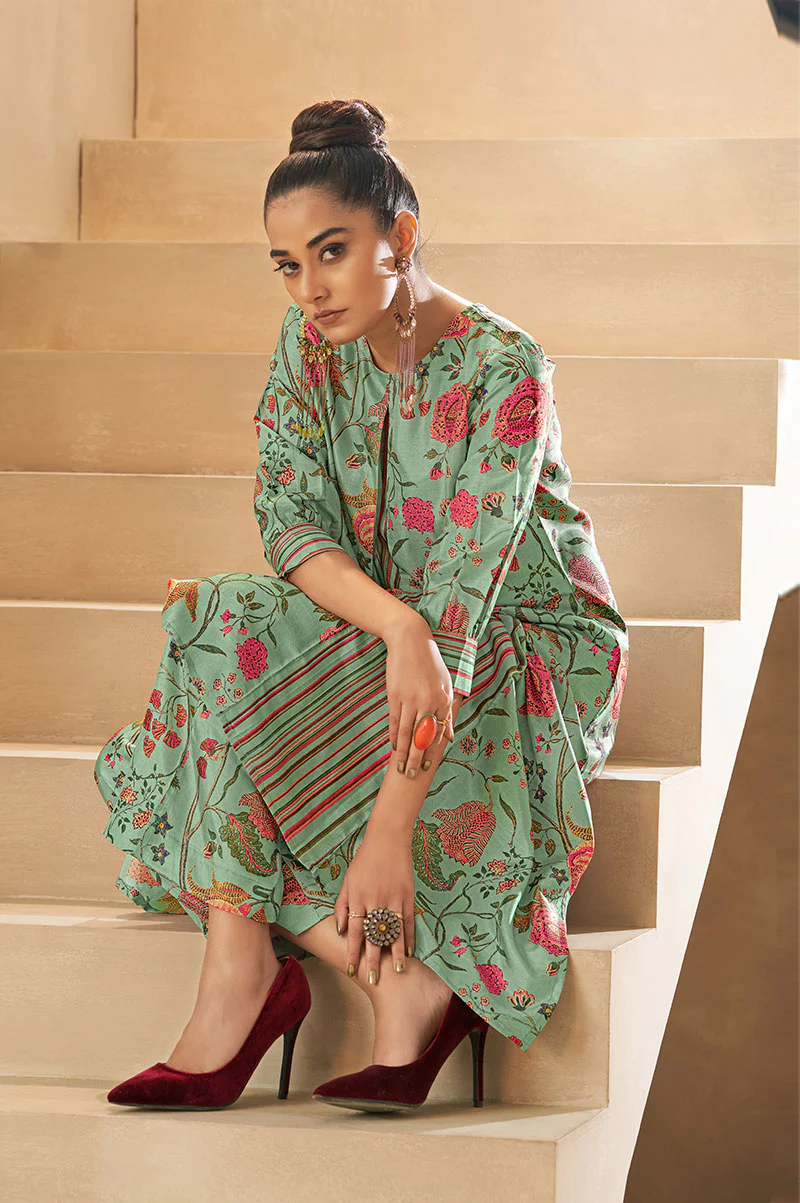 Pista Green Digital Floral Printed Dola Silk Kurta Set6